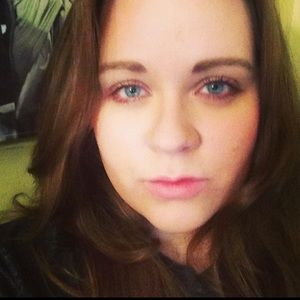 Meet your Posher, Katherine